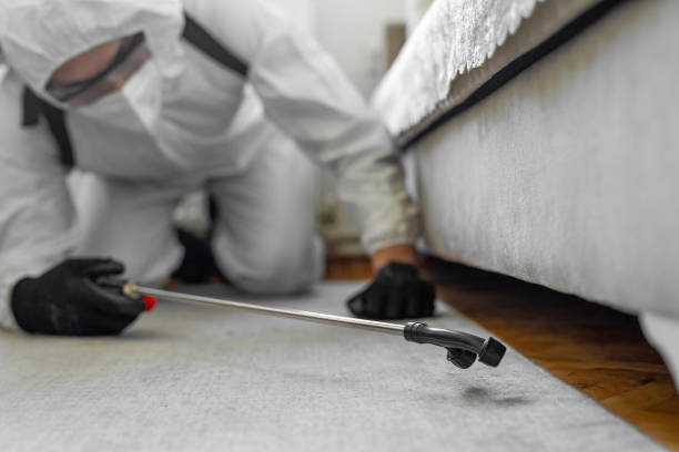 Professional Mosquito Control technician working in Deephaven, MN